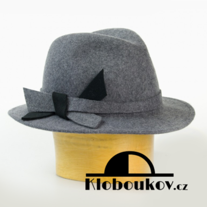 Dámský vlněný klobouk pánského stylu - šedý